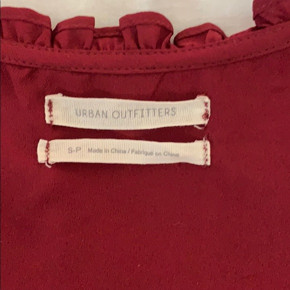 Pretty purple top - Picture 3 of 3